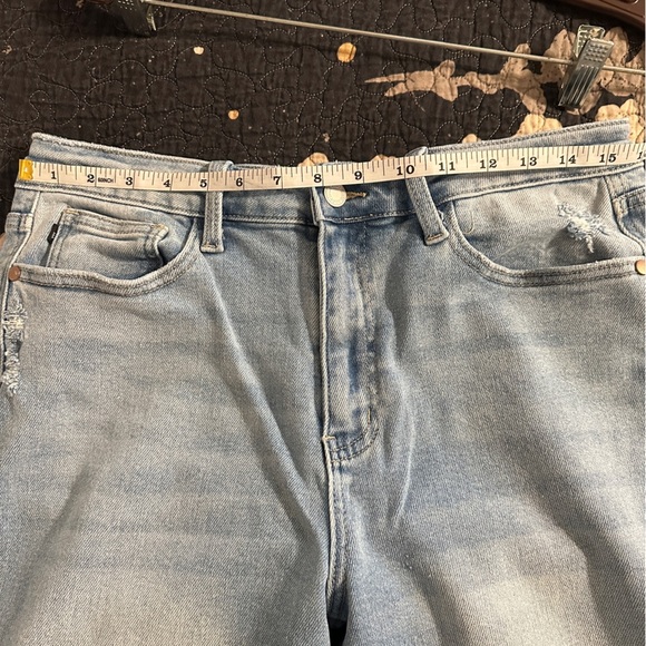 Judy Blue excellent condition jeans size 11/30, worn twice. - Picture 6 of 7